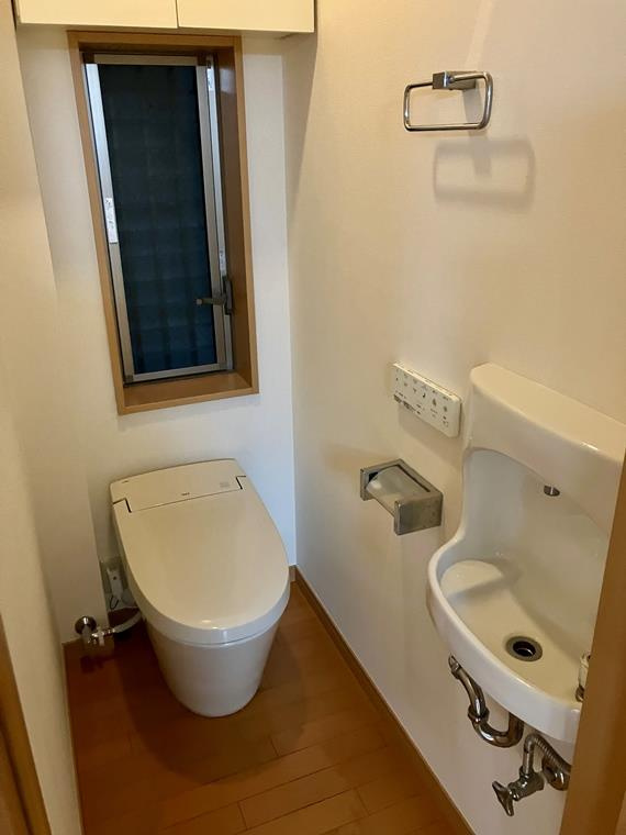 中央戸建のトイレ