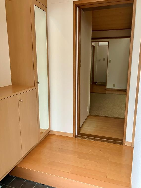 中央戸建のロビー