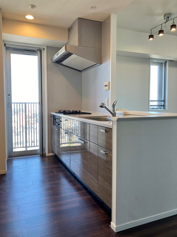 ＴＨＥ・ＩＴＡＢＡＳＨＩレジデンスノース棟のキッチン