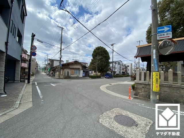 尼崎市金楽寺　1号地の前面道路含む現地写真|阪神電鉄本線・なんば線「大物」駅まで徒歩約15分、JR東西線・福知山線・東海道本線「尼崎」駅まで徒歩約15分の立地。