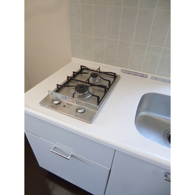 【キッチン】 | エルフラット鶯谷 | 2口ガスコンロ