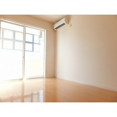 【居間・リビング】 | グランステージ坂戸 | 居室