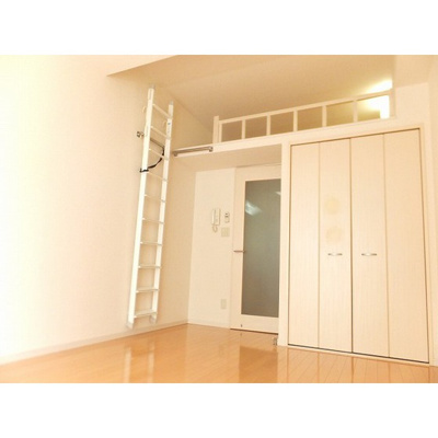 【居間・リビング】 | グランステージ坂戸 | 居室