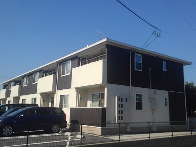 グラドゥアーレＢの外観