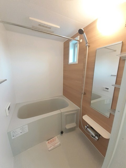 グラドゥアーレＢの浴室