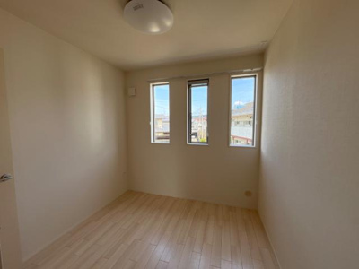 【内装】 | オルフェーブル（Ｏｒｆｅｖｒｅ） | 洋室