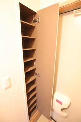 シューズボックス