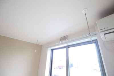 室内洗濯物干し