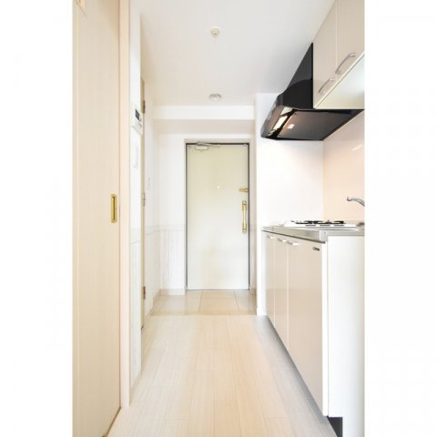 アスリート本町リバーウエストの玄関