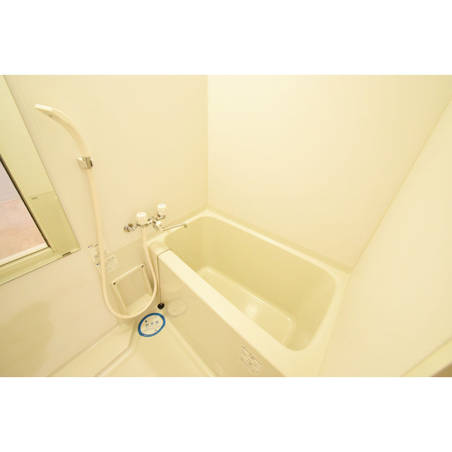 アスリート本町リバーウエストの浴室