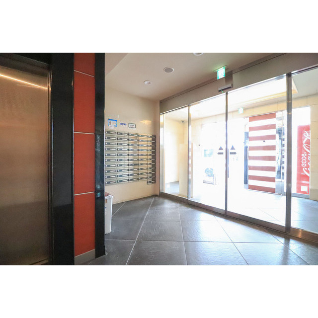 アスリート本町リバーウエストの居間・リビング