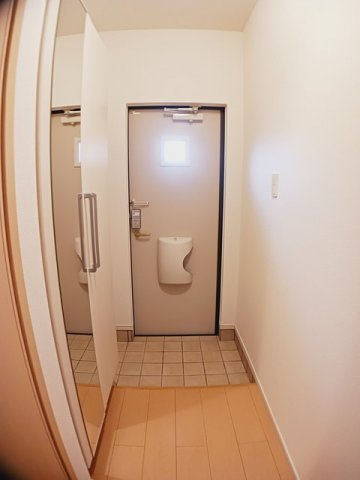 ヒル　サイドⅠの玄関