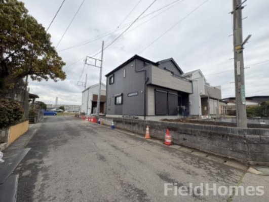 厚木市林5丁目新築戸建て　1期№1の前面道路含む現地写真|前面道路含む現地写真です。