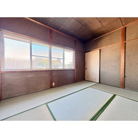 ひだまりある緑と穏やかな家時間の内装