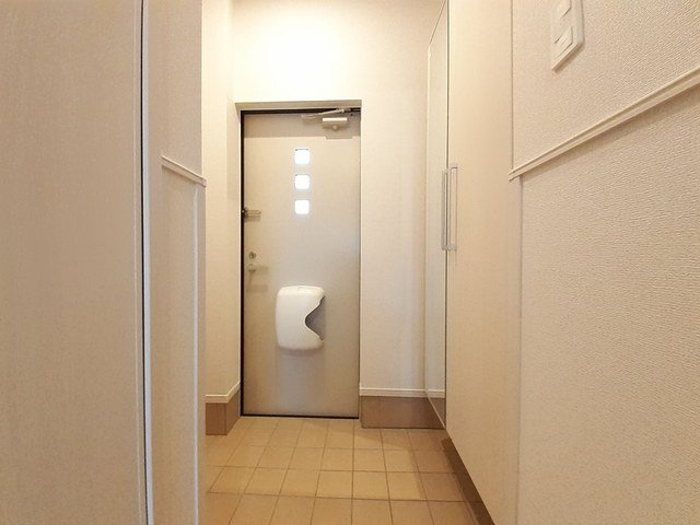マーベラスの玄関|収納もある玄関です