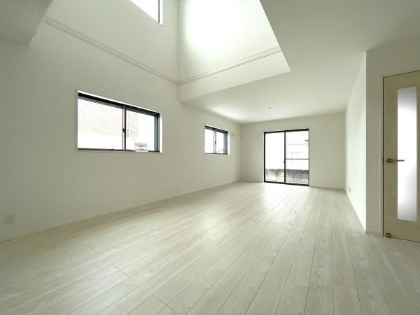 横浜市瀬谷区阿久和東３丁目の新築一戸建の外観：施工例|同じ施工会社が建築した施工例です。
