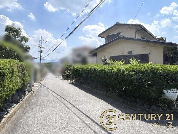 生駒郡斑鳩町龍田北１丁目　建築条件なし土地の前面道路含む現地写真|■現地撮影写真■