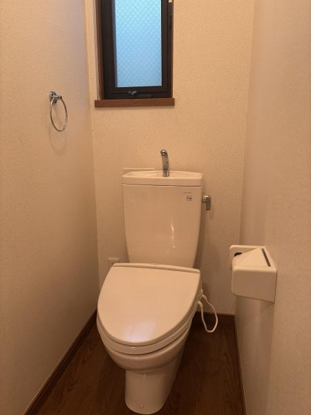 横浜市鶴見区上末吉１丁目の中古一戸建のトイレ