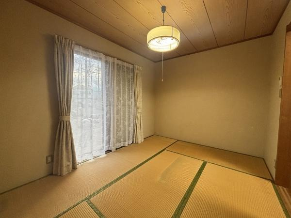 横浜市鶴見区上末吉１丁目の中古一戸建の和室