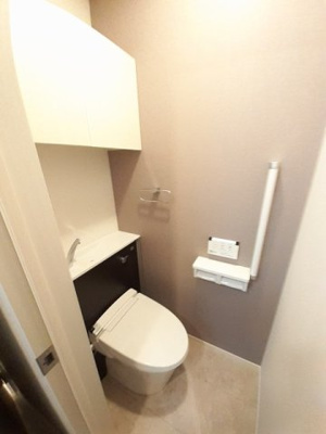 【トイレ】 | クイーン