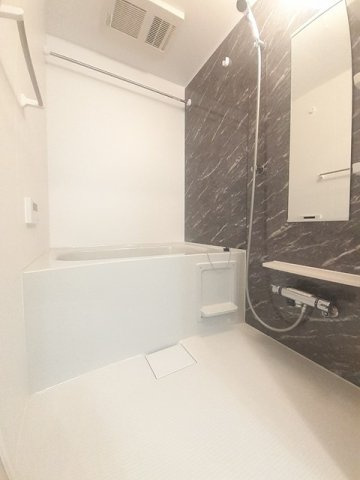 カーサ・グラシオⅢの浴室