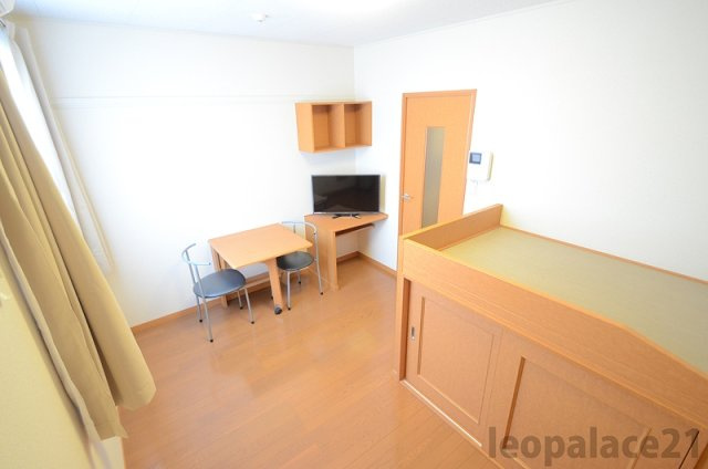 レオパレスシャルム　ふるーるの居間・リビング|設備・仕様は号室により異なる為、現況を優先致します。