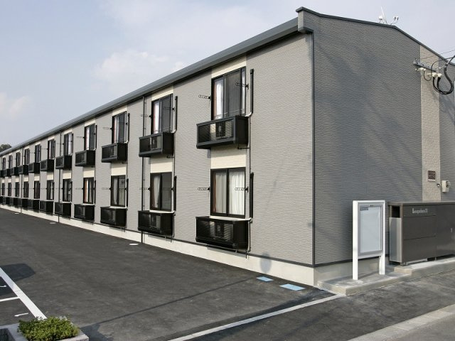 レオパレスシャルム　ふるーるの外観