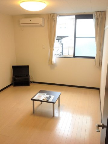 レオネクストアスパイアⅡの居間・リビング