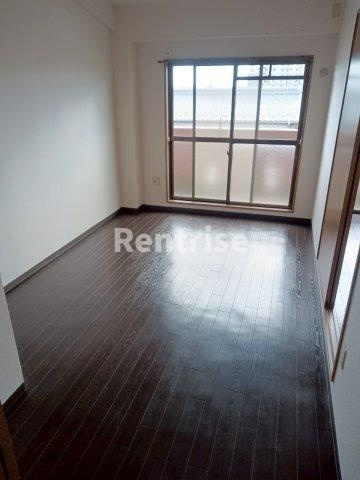 マンションブランの居間・リビング