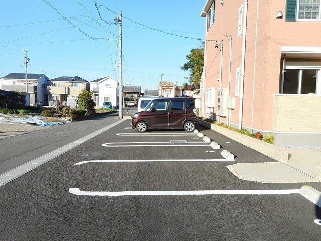 フレシールの駐車場