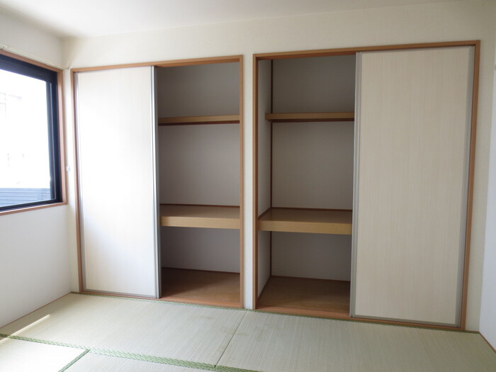 フォレストイン小路の収納