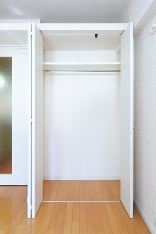 アレクサス　ラ・クラシコ　3階の収納|別号室のものになります。現状優先。