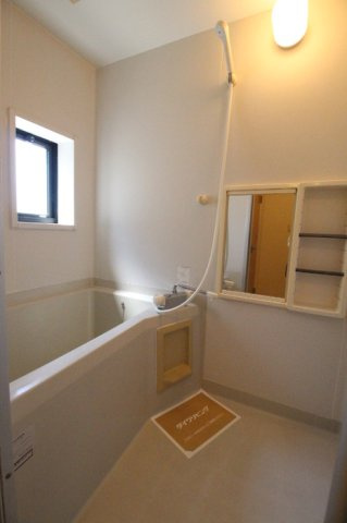 エイトタウン北の浴室