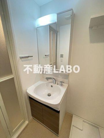 レジュールアッシュ天王寺クレアの洗面所