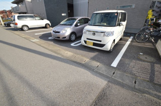【駐車場】 | メゾン・ド・サローネ