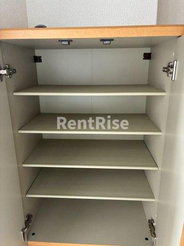 Casa Inabaの洗面所