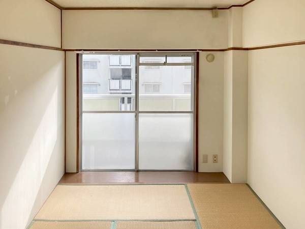 ビレッジハウス秩父2号棟の居間・リビング|ビレッジハウスの同一物件・同一タイプの間取りの写真です