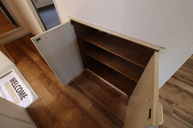 プレジール小野　A棟の収納