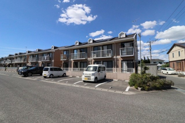 プレジール小野　A棟