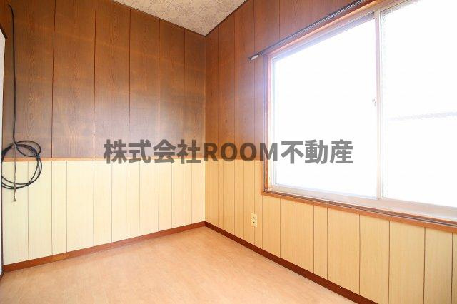 山野内貸家(2階建)の子供部屋|子供のお昼寝に使えるお部屋です