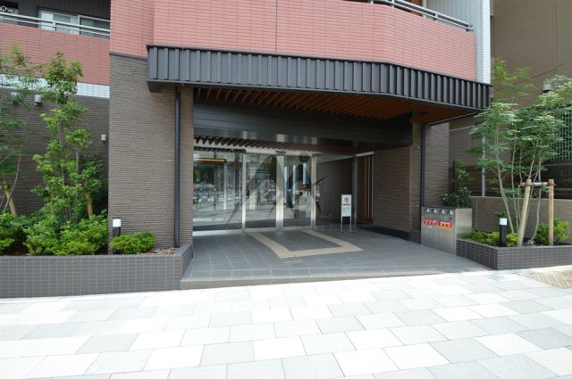 【エントランス】