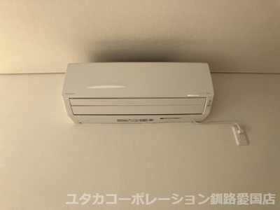 【冷暖房・空調設備】 | 貝塚3丁目67-51戸建 | 暑い夏は、やっぱりエアコンは必需品です！