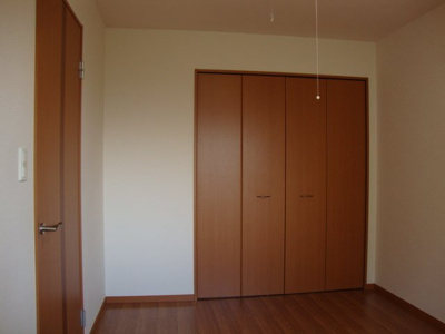 【収納】 | サンコート・asama | 洋室クローゼット