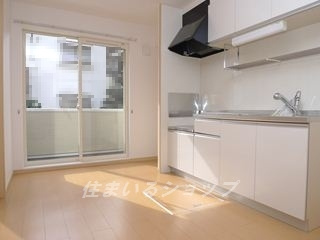 広島市安佐北区落合５丁目のアパートのキッチン|浄水器一体型シャワー水栓（初回カートリッジ無料）