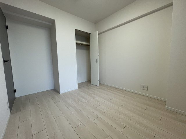 【子供部屋】 | ライオンズマンション西高島平溝下公園弐番館　（成増店） | 収納スペースもたくさんあり快適に暮らせそう

