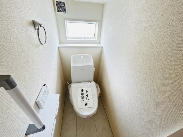 新築　前橋市樋越町第4　Livele Garden.S　5号棟のトイレ|現地写真　節水タイプのウォシュレット付きトイレ、水道料節約に一役買います！
