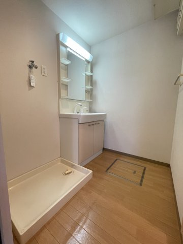 M・コンフォールの内装