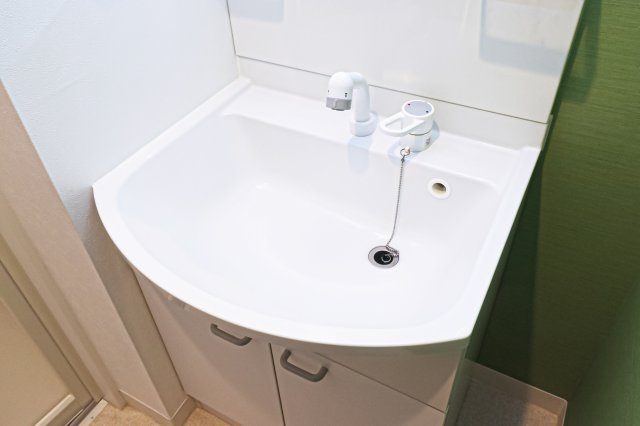 サヴォイ ラ・サブリエール　5階の独立洗面台|別号室のものです。現状優先になります。