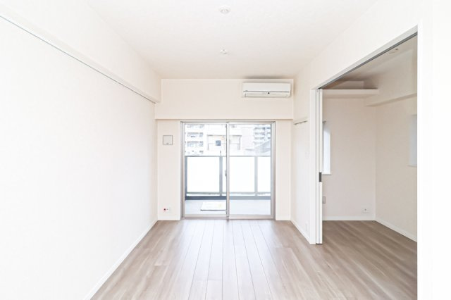 サヴォイ ラ・サブリエール　5階の居間・リビング|別号室のものです。現状優先になります。