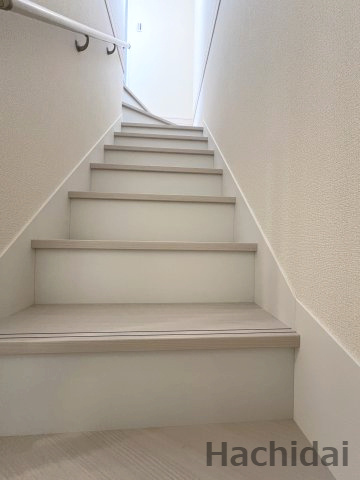 碧南市善明町1丁目　新築住宅＜1号棟＞の内装|階段